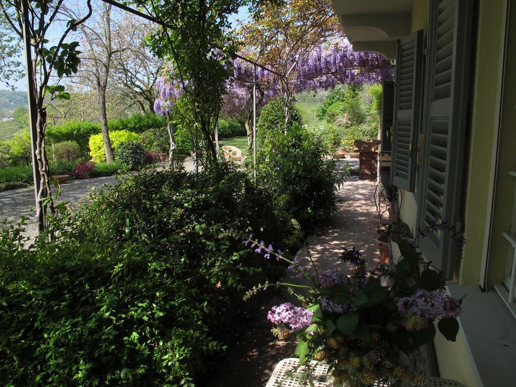 Sotto La Luna Bruna B&B Cocconato Exterior foto